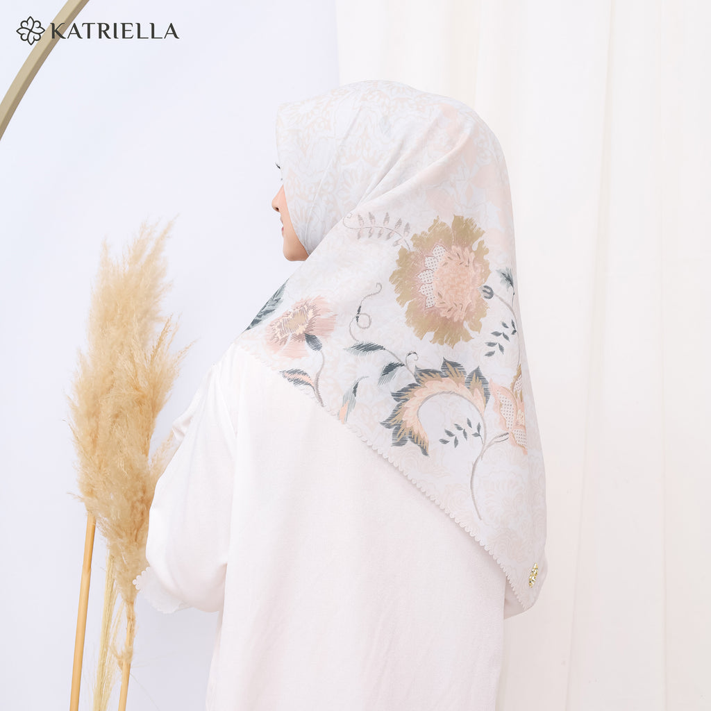 KATRIELLA - Aurelya Scarf Series
